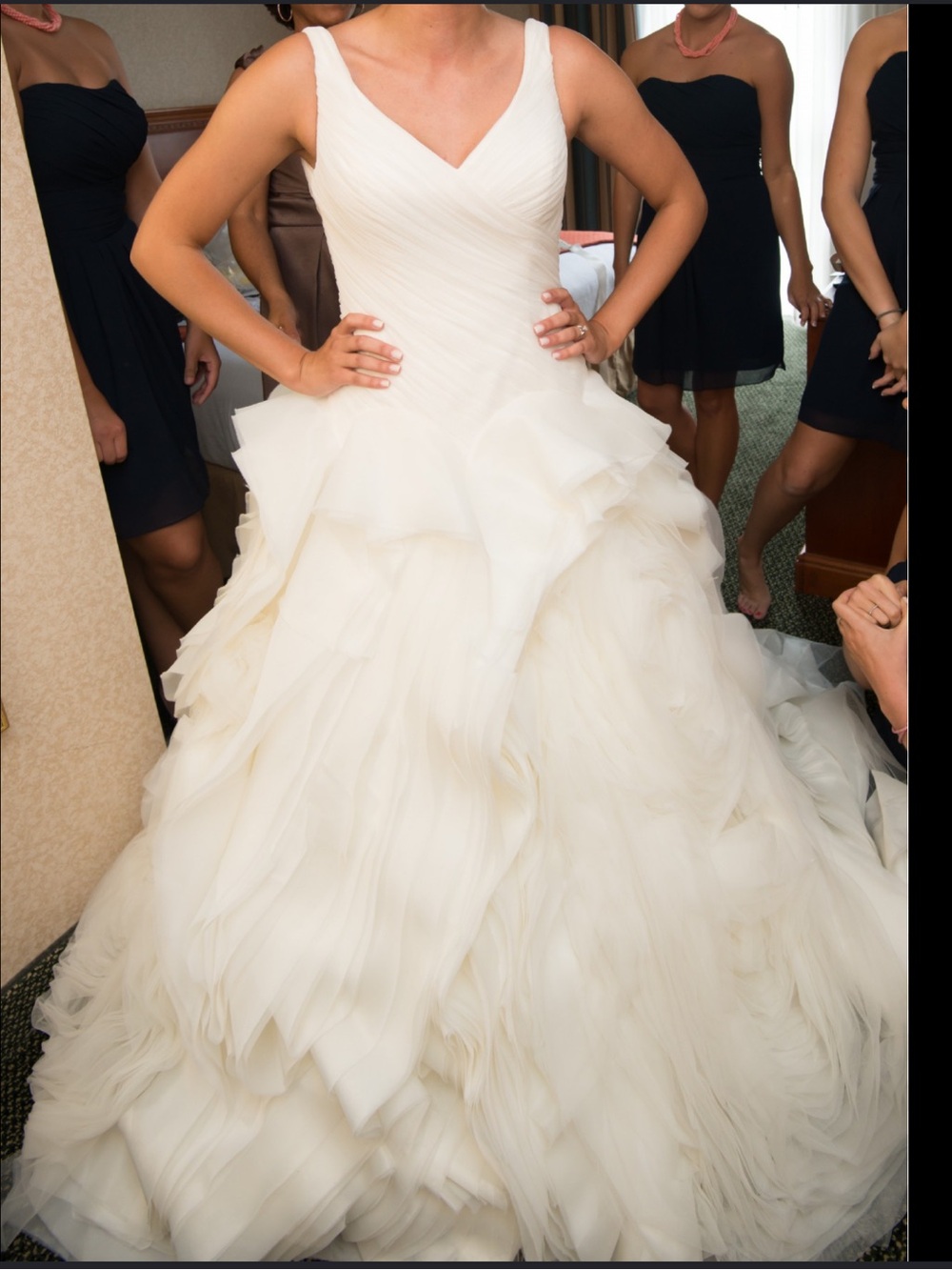 Vera Wang White Wedding Gown Vw351029 2012 Sz 8 - Picture 7 of 7